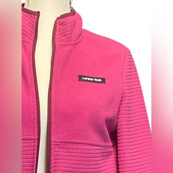 Lands' End Fleece Jacket. Front pockets, contrasting burgundy colored zipper. - Picture 2 of 9